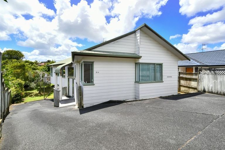 Photo of property in 25b Duncan Avenue, Te Atatu South, Auckland, 0610