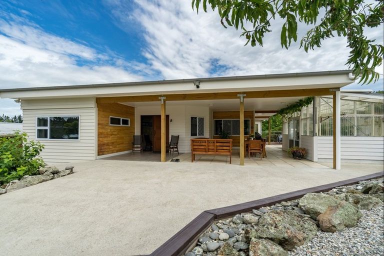 Photo of property in 75 Lockharts Road, Waitahuna, Lawrence, 9593
