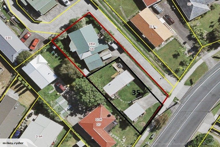 Photo of property in 35 Metcalfe Road, Ranui, Auckland, 0612