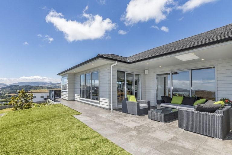Photo of property in 115 Endeavour Drive, Whitby, Porirua, 5024