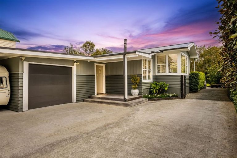 Photo of property in 12 Trigg Road, Huapai, Kumeu, 0810