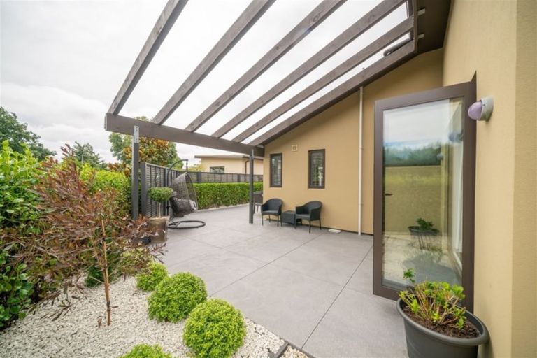 Photo of property in 21 Birchs Road, Prebbleton, 7604