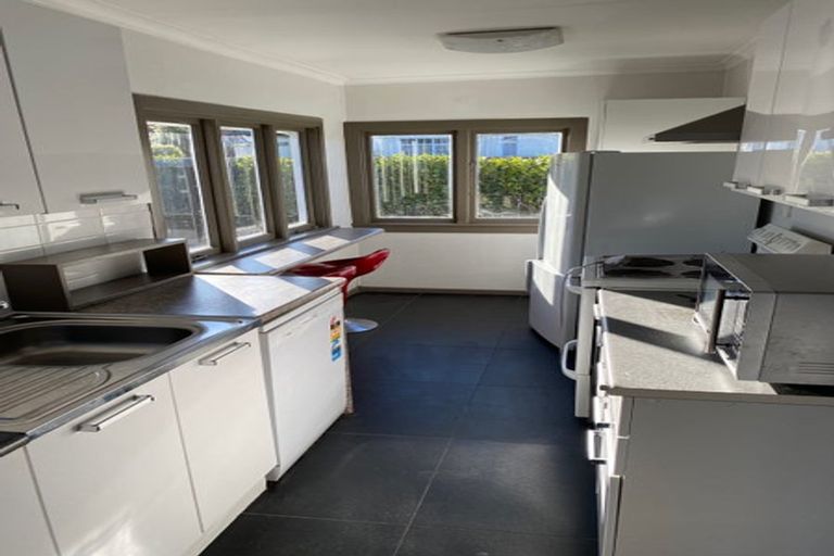 Photo of property in 171 Selwyn Street, Somerfield, Christchurch, 8024