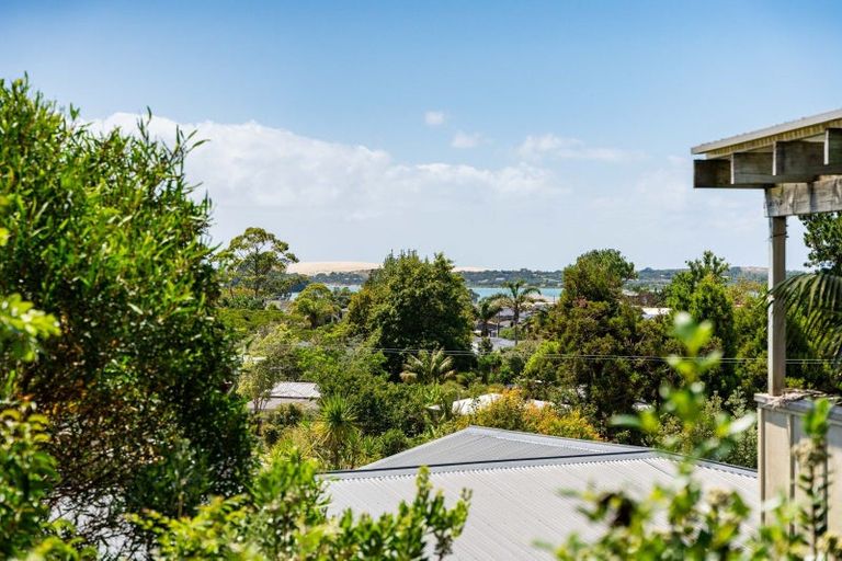 Photo of property in 8 Manuka Close, Mangawhai, 0505