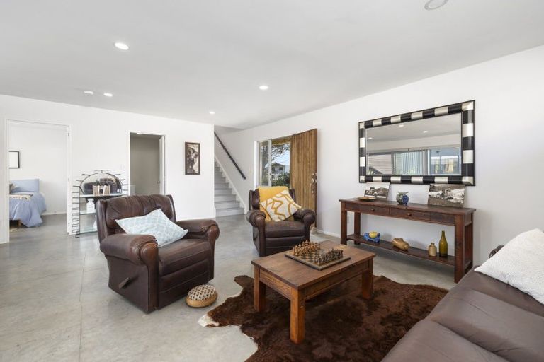 Photo of property in 8 Tamarisk Drive, Riversdale Beach, Masterton, 5872