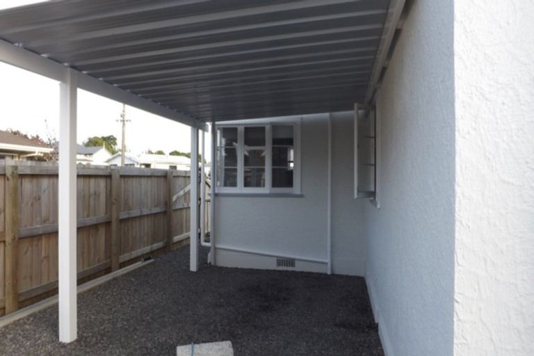 Photo of property in 44 Mako Mako Road, Levin, 5510