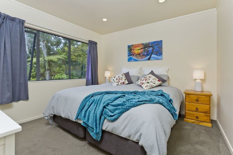 Photo of property in 79h Rangatira Road, Beach Haven, Auckland, 0626