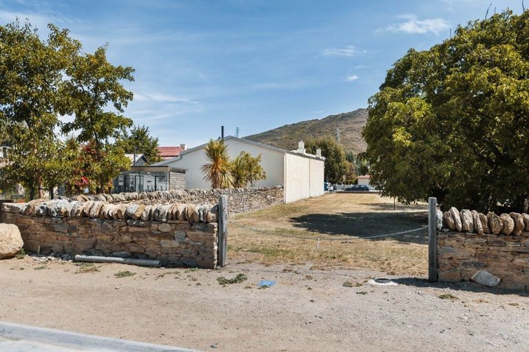 Photo of property in 24 Sunderland Street, Clyde, 9330