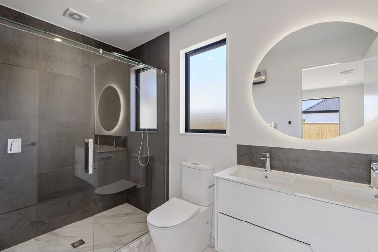 Photo of property in 5 Pipipi Lane, Halswell, Christchurch, 8025