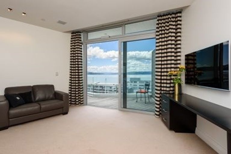 Photo of property in Chaffers Dock, 601/22 Herd Street, Te Aro, Wellington, 6011