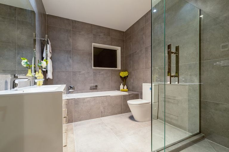 Photo of property in 5 Gemscott Crescent, Huapai, Kumeu, 0810