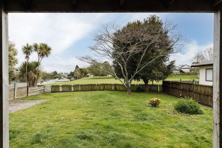 Photo of property in 8 Meander Drive, Welcome Bay, Tauranga, 3112