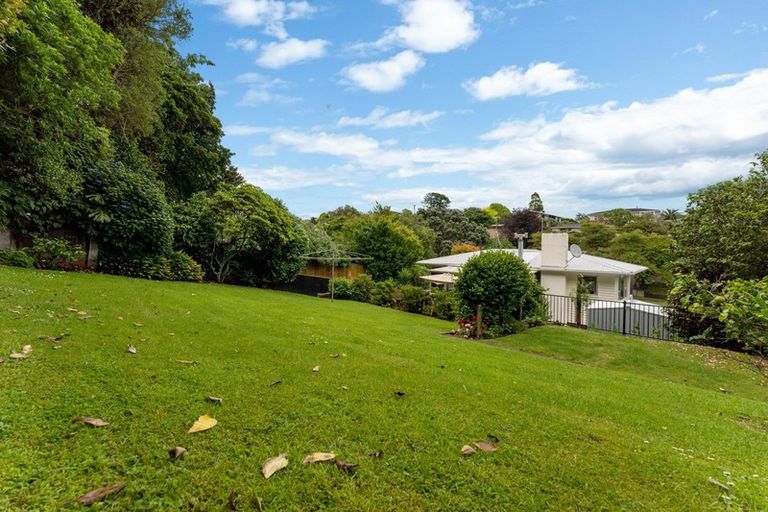 Photo of property in 21 Ambury Place, Merrilands, New Plymouth, 4312