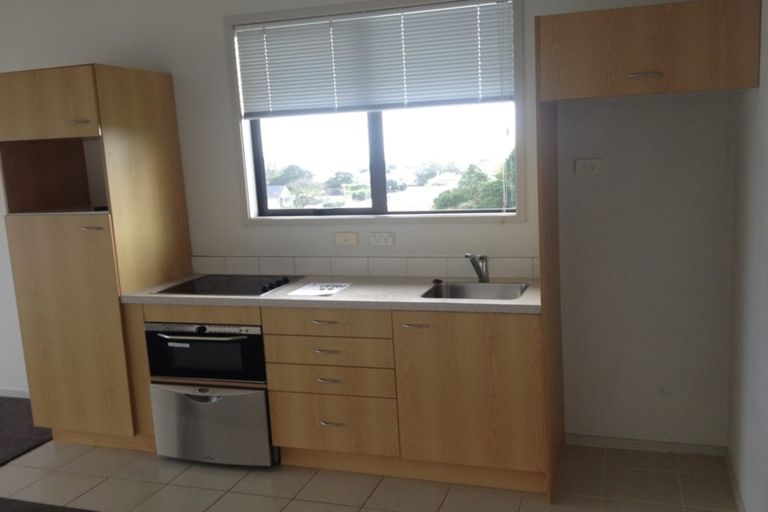 Photo of property in 1m/21 Saint Jude Street, Avondale, Auckland, 1026