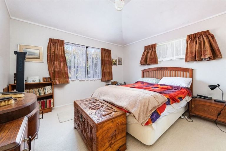 Photo of property in 5/153a Te Atatu Road, Te Atatu South, Auckland, 0610