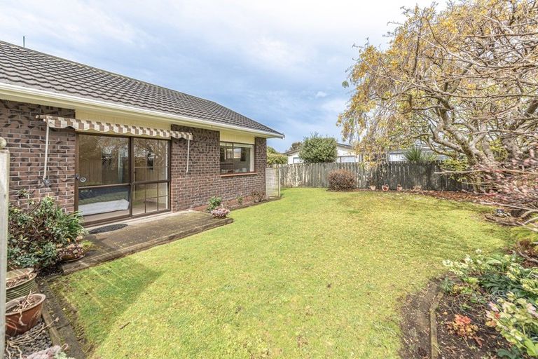 Photo of property in 6b Akepiro Place, Tawhero, Whanganui, 4501