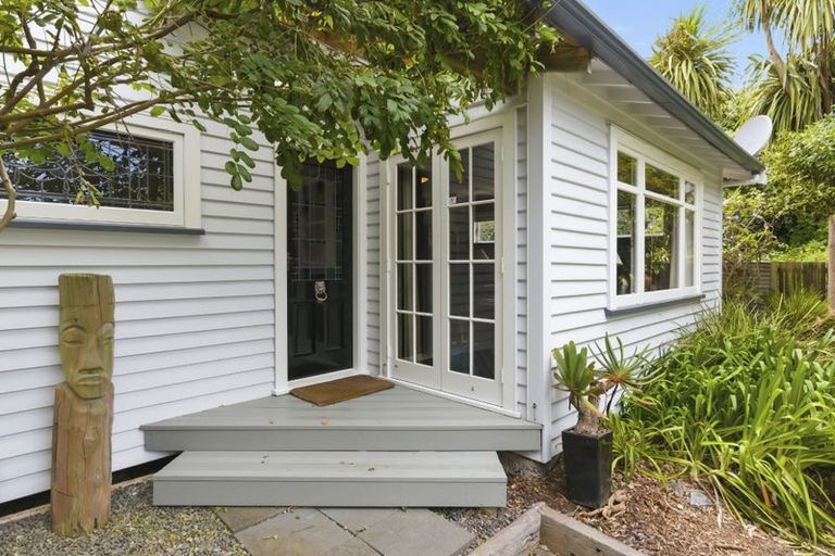 Photo of property in 5a Paneta Street, Paekakariki, 5034