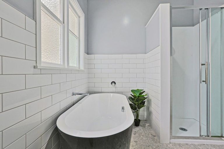 Photo of property in 1/21 Cassino Crescent, Onekawa, Napier, 4110