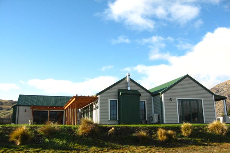 Photo of property in 15 Hope Avenue, Lake Hayes, Queenstown, 9304