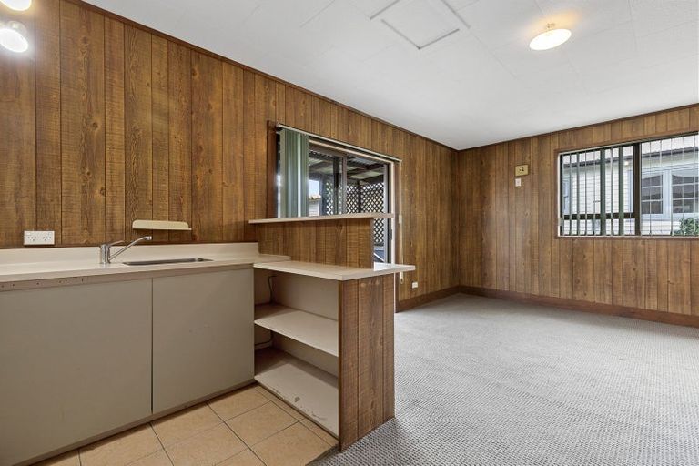 Photo of property in 6 Vernall Street, Nawton, Hamilton, 3200