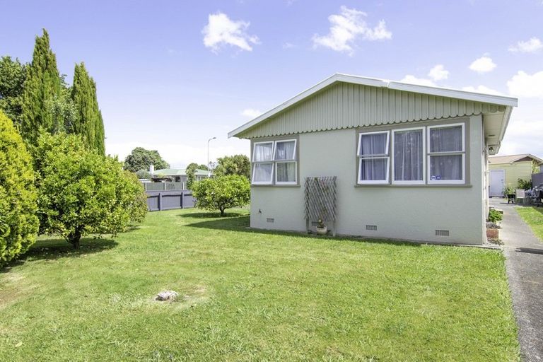 Photo of property in 81 Highbury Avenue, Highbury, Palmerston North, 4412