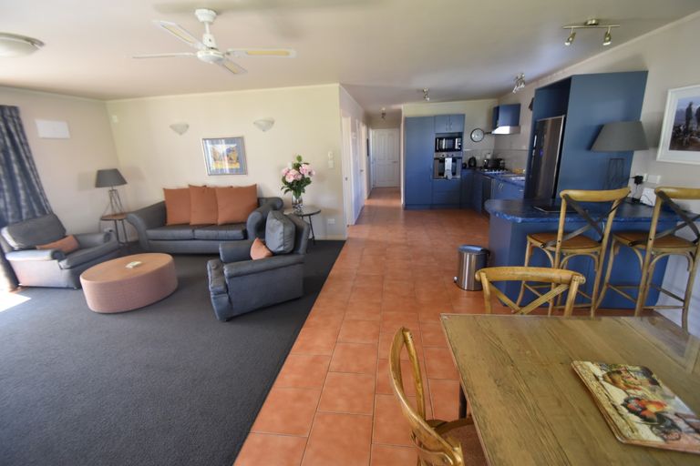 Photo of property in 35 Tekapo Drive, Twizel, 7901