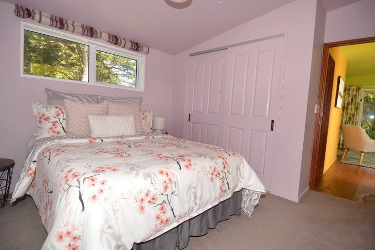 Photo of property in 33 Rakiura Parade, Otatara, Invercargill, 9879