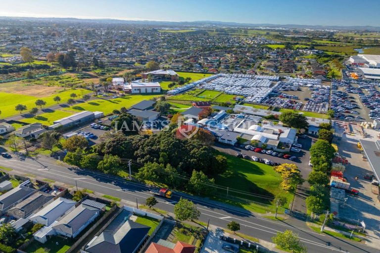 Photo of property in 50 Westney Road, Mangere, Auckland, 2022