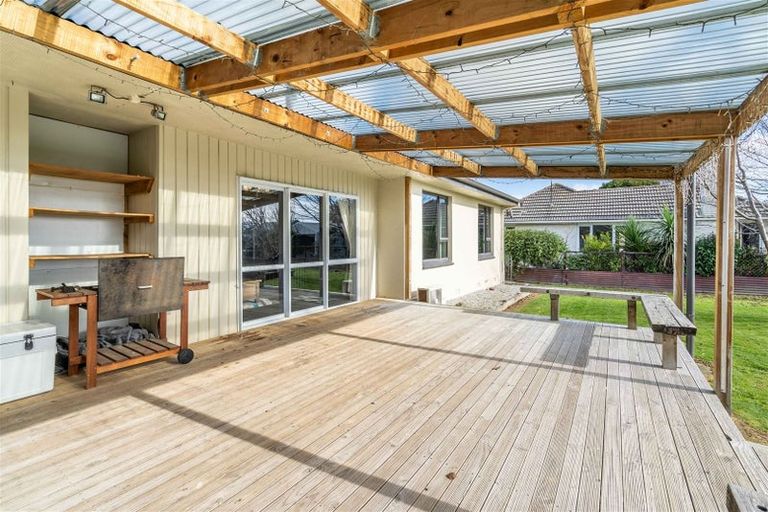 Photo of property in 64 Highfield Terrace, Newfield, Invercargill, 9812