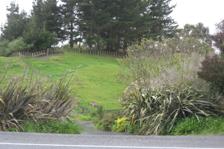 Photo of property in 218 Great North Road, Otamatea, Whanganui, 4571
