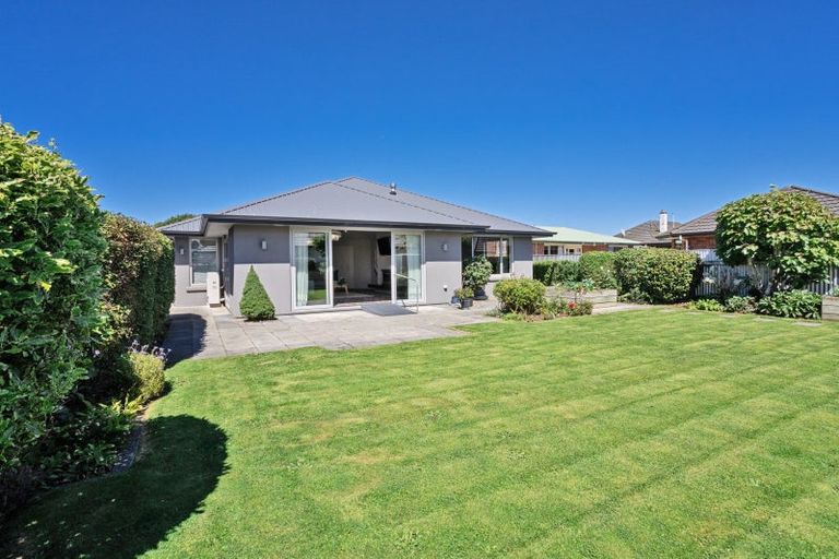 Photo of property in 152 Newcastle Street, Windsor, Invercargill, 9810