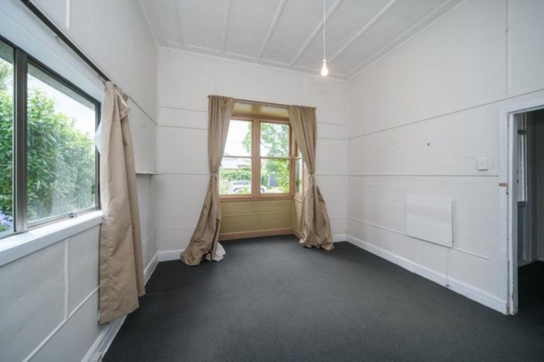 Photo of property in 38 Hereford Street, West End, Palmerston North, 4410