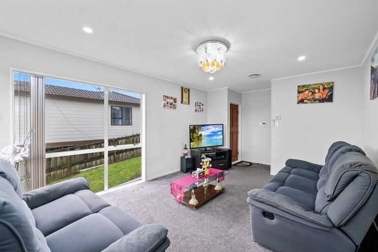 Photo of property in 5/48 Taitimu Drive, Weymouth, Auckland, 2103