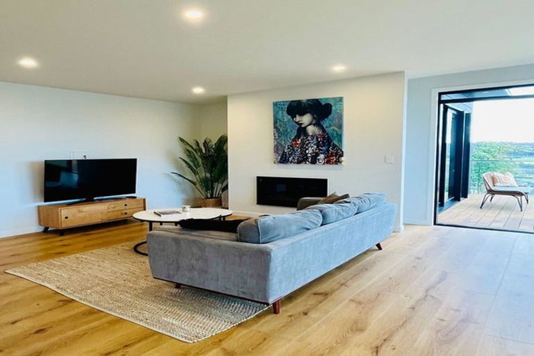 Photo of property in 130 Hibiscus Coast Highway, Red Beach, 0932