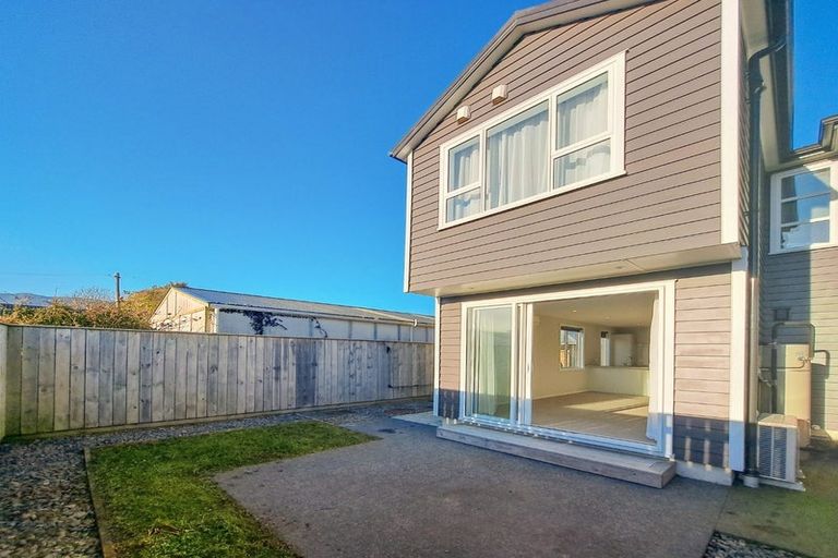 Photo of property in 11/41 Main Road, Wainuiomata, Lower Hutt, 5014