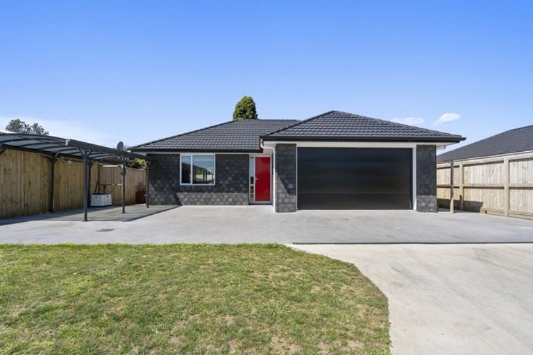 Photo of property in 8 Tangaroa Street, Waitara, 4320
