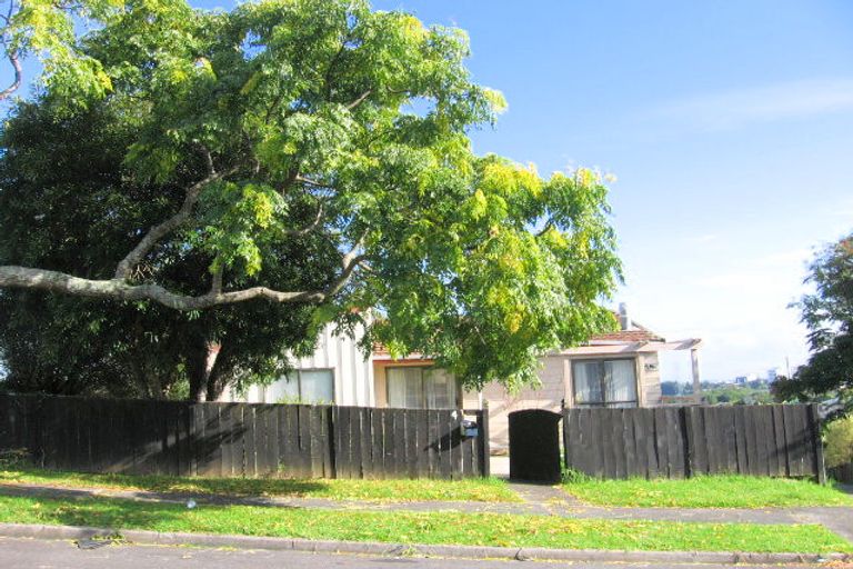 Photo of property in 4 Grevillea Court, Totara Heights, Auckland, 2105