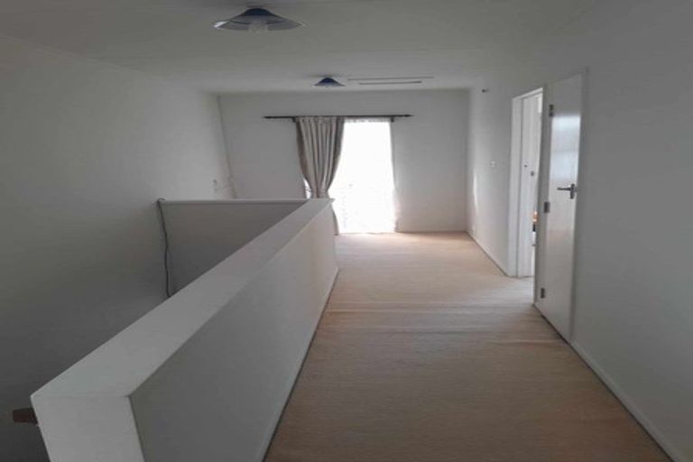 Photo of property in 6/209 Charles Street, Saint Leonards, Hastings, 4120