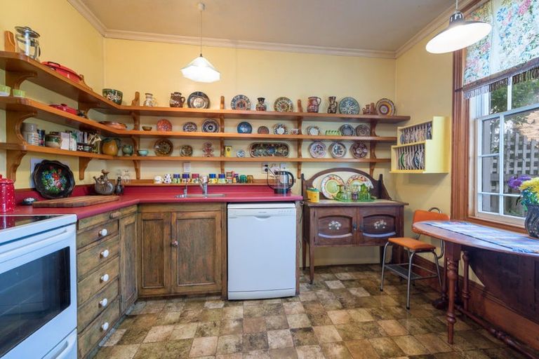 Photo of property in 109 Tasman Street, Nelson, 7010