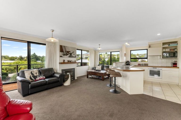 Photo of property in 2/54 Hawai Street, Two Mile Bay, Taupo, 3330