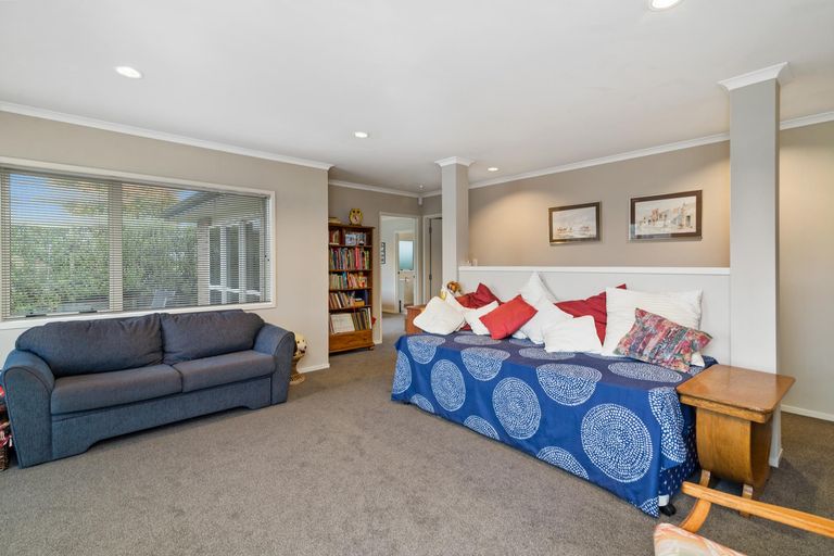 Photo of property in 8 Kipling Crescent, Owhata, Rotorua, 3010
