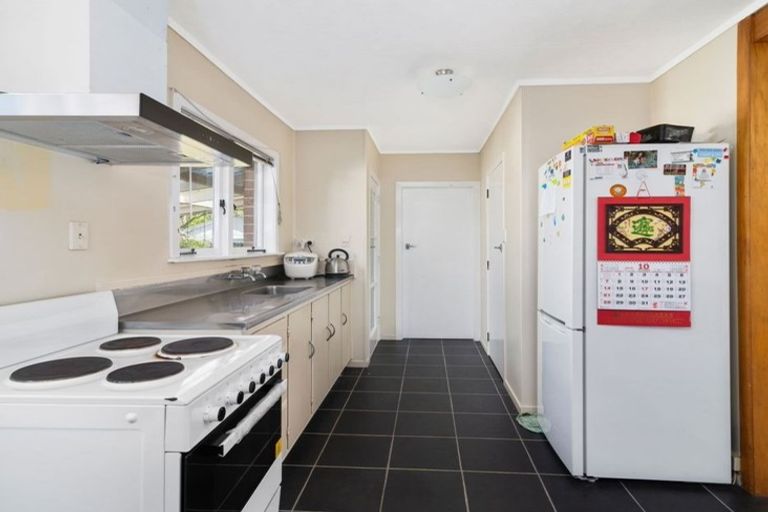 Photo of property in 25 Mckee Avenue, Fenton Park, Rotorua, 3010