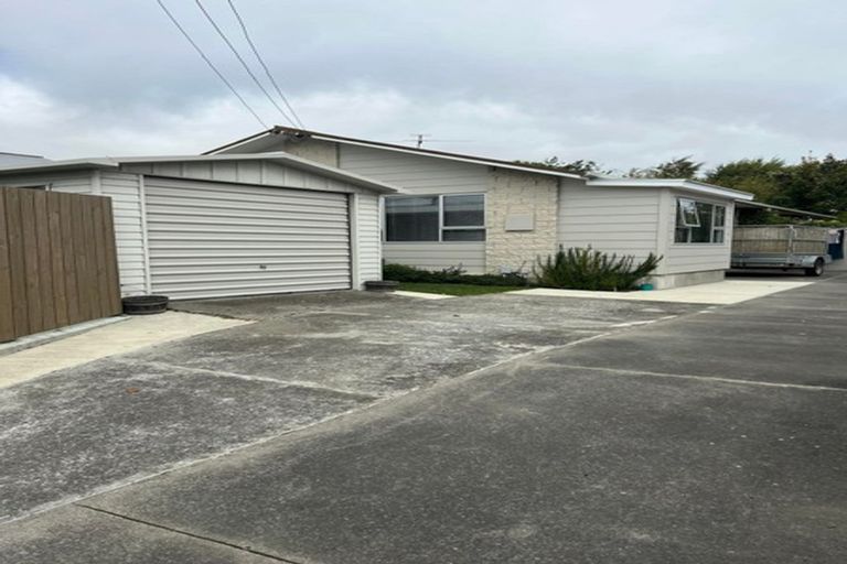 Photo of property in 1/94 Sullivan Avenue, Woolston, Christchurch, 8023