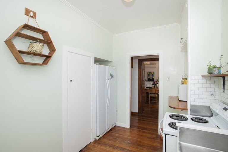 Photo of property in 120 Iranui Road, Inner Kaiti, Gisborne, 4010