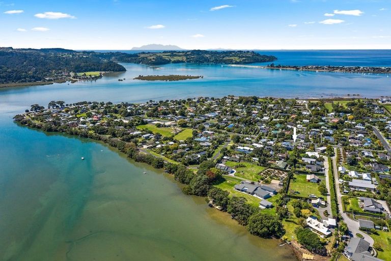 Photo of property in 27 Point Wells Road, Point Wells, Warkworth, 0986