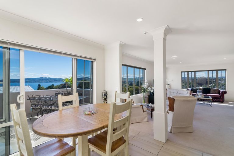 Photo of property in 1/1 Kurupae Road, Hilltop, Taupo, 3330