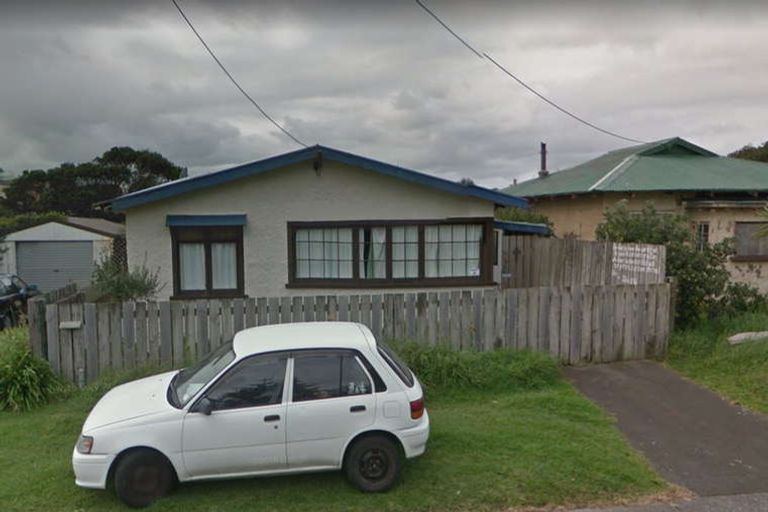 Photo of property in 39 Seafront Road, Castlecliff, Whanganui, 4501