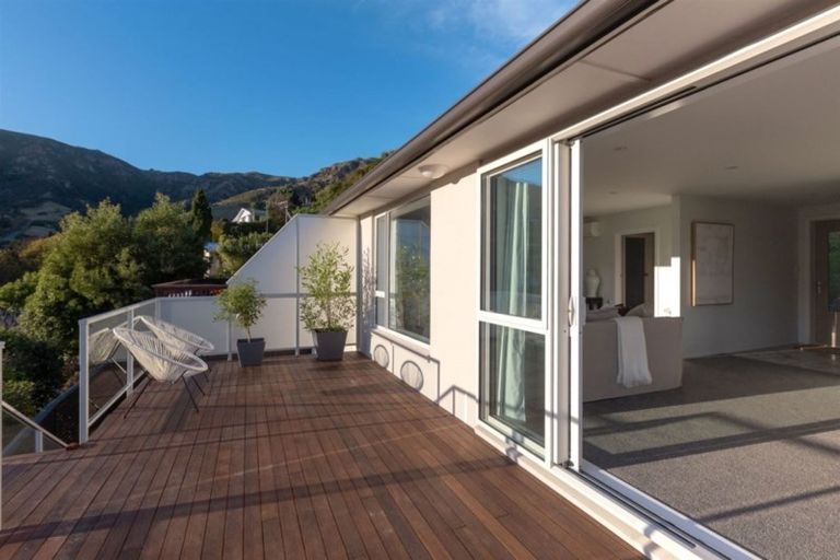 Photo of property in 1 Foster Terrace, Lyttelton, 8082