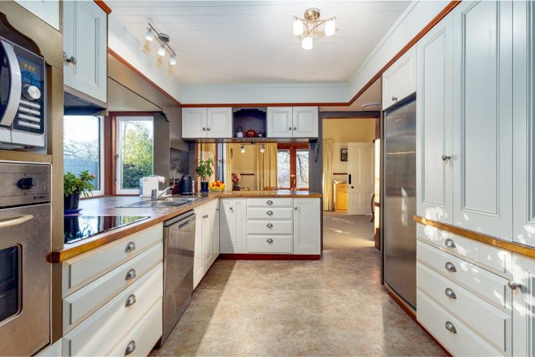 Photo of property in 116 Talbot Street, Geraldine, 7930