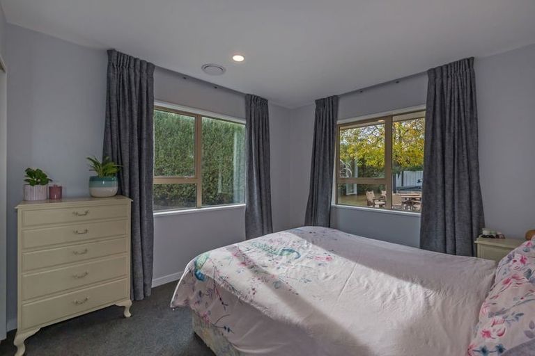 Photo of property in 2 Reserve Lane, Prebbleton, 7604